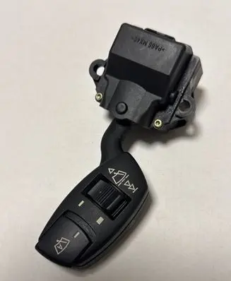 BMW 5 E60 E61 Wiper control stalk 6924106 01206100