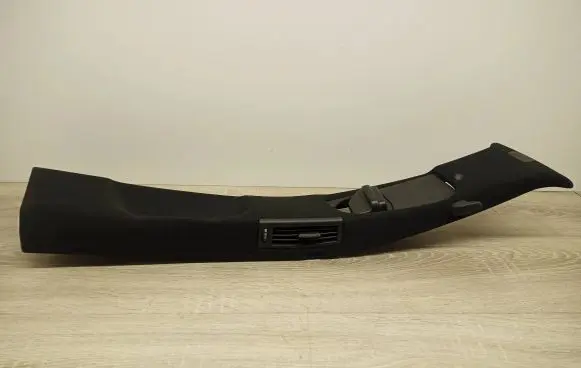 Mercedes-Benz S W221 (B) pillar trim (top) A2216900436