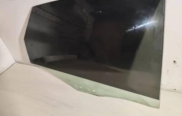 Audi A6 S6 C6 4F Rear side window