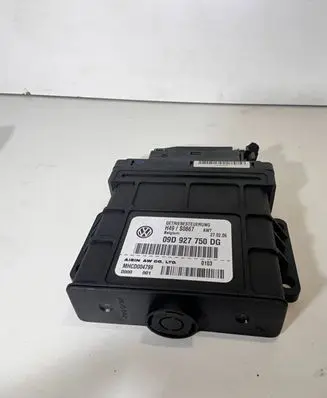 Audi Q7 4L Gearbox control unit/module 09D927750DG