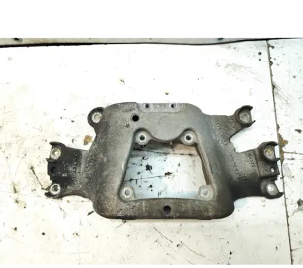 Audi A6 S6 C6 4F Gearbox mounting bracket 4F0399263