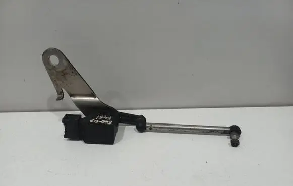 BMW 5 E60 E61 Headlight/headlamp level sensor 6760824 13490410