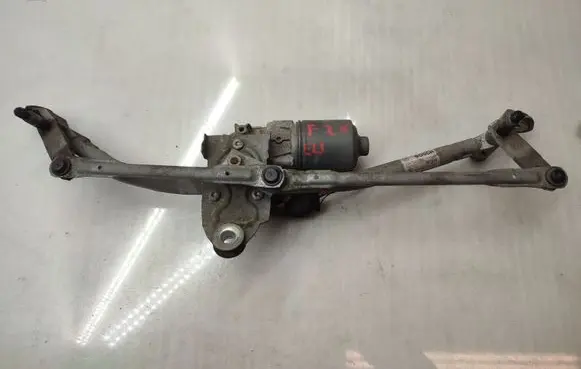 BMW X3 F25 Front wiper linkage and motor 7213275