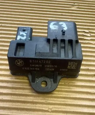 BMW X5 F15 Glow plug pre-heat relay 8519472 0522140104