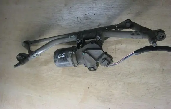 Citroen C2 Front wiper linkage and motor 6401F4