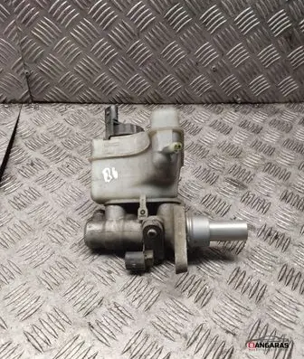 Volkswagen PASSAT B6 Master brake cylinder