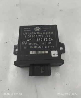 Mercedes-Benz E W211 Light module LCM A2118706226 0000736342