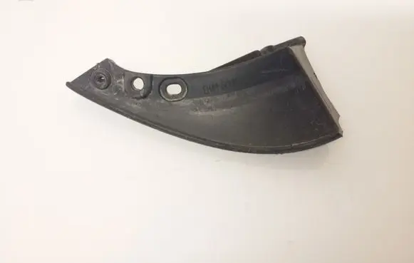 Mazda CX-7 Front bumper lip EH44500W1