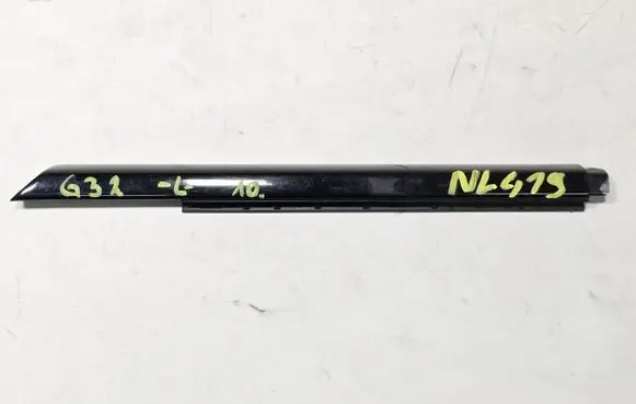 BMW 6 G32 Gran Turismo Front door glass trim molding 7415681