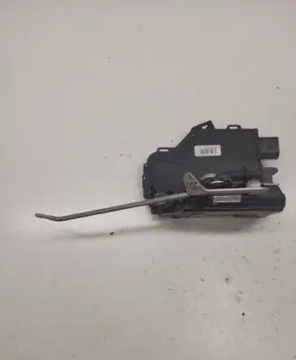 Audi A4 S4 B6 8E 8H Front door lock 8E1837016C