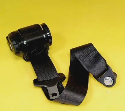 Fiat Panda II Rear seatbelt 33031764A