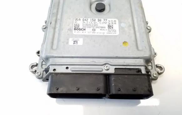 Mercedes-Benz E W211 Engine control unit/module A6421509077 0281014327