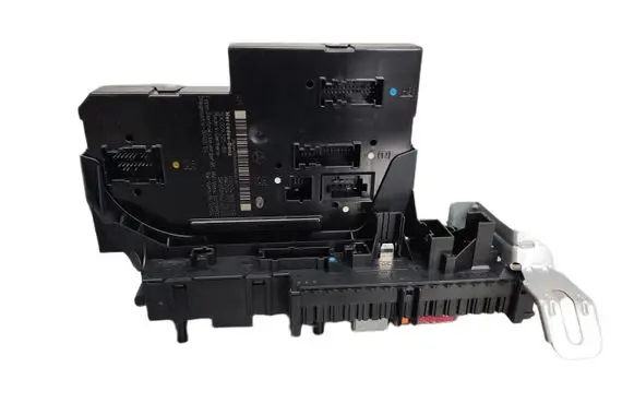 Mercedes-Benz C W204 SAM control unit A2049060105