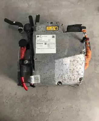 BMW i4 Voltage converter inverter 5A5CA28 CCU110G02 22579110