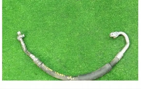 Hyundai Accent Air conditioning (A/C) pipe/hose