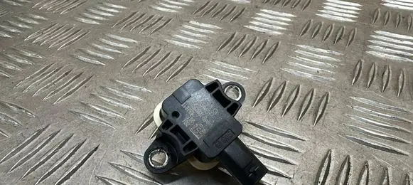 Volkswagen Polo V 6R Airbag deployment crash/impact sensor 4H0955557