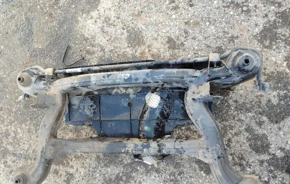Mercedes-Benz GLA W156 X156 Rear subframe 2463502401 0001752462401