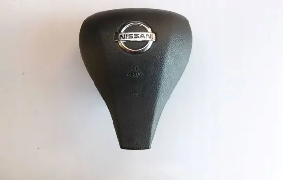 Nissan Qashqai Steering wheel airbag