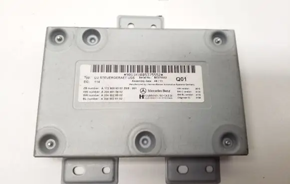Mercedes-Benz E W212 Head unit multimedia control A1729009302