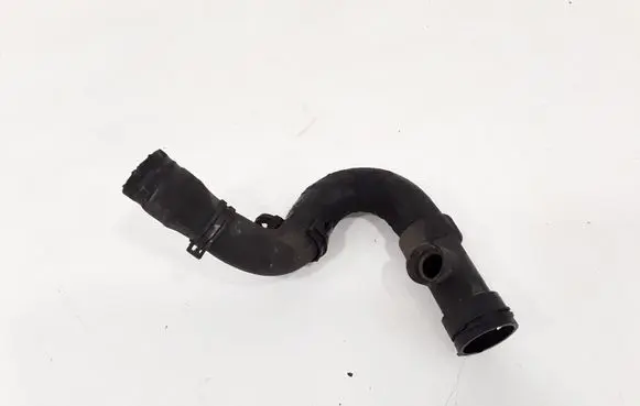 Audi A4 S4 B5 8D Coolant pipe/hose 