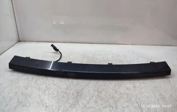 Land Rover Discovery Sport Third/center stoplight FK7213A613