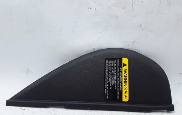 Hyundai Santa Fe Dashboard side end trim 847722B000