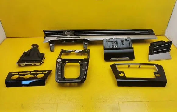 Volkswagen PASSAT B8 Dashboard center trim panel 