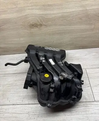 Audi A3 S3 A3 Sportback 8P Intake manifold 06A133185jl