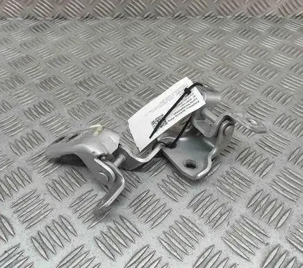 Lexus IS 220D-250-350 Front door hinges set 6873033020 6871012150