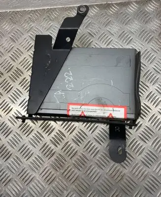 Toyota Avensis T250 CD/DVD changer 020814 0866200870 AAAA060442