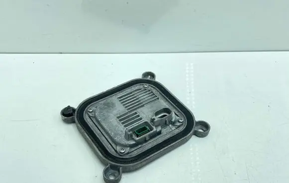 Headlight ballast module Xenon