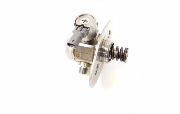 BMW 2 F45 Fuel injection high pressure pump 7636881