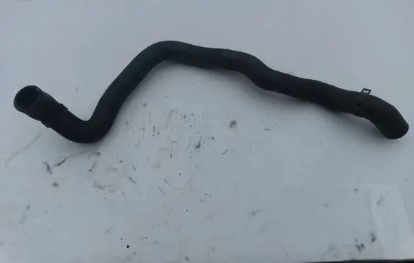 Volkswagen Golf V Engine coolant pipe/hose 112639