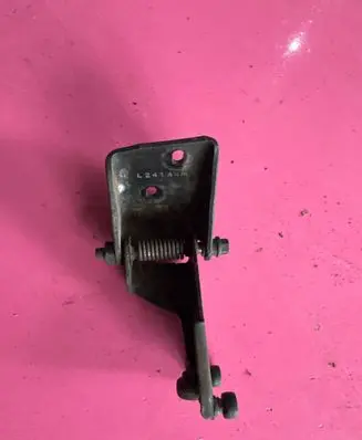 Chrysler Voyager Rear door upper hinge L241A4M