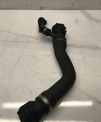 BMW 5 E60 E61 Engine coolant pipe/hose