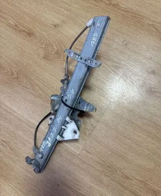 Honda Jazz Rear door manual window regulator 
