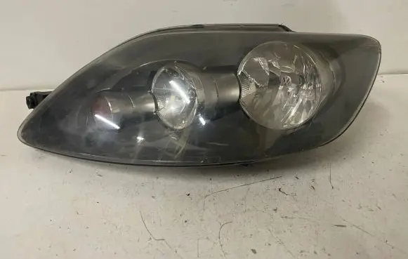 Volkswagen Golf Plus Headlight/headlamp 5M1941005B 1EE24701301