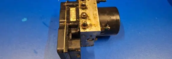 Volkswagen Polo IV 9N3 ABS Pump 0265800511
