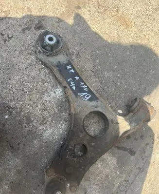 Mercedes-Benz A W169 Front lower control arm/wishbone