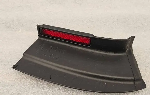 Volkswagen PASSAT B6 Rear tail light reflector 3C9945312A 27458005 3C9945100A