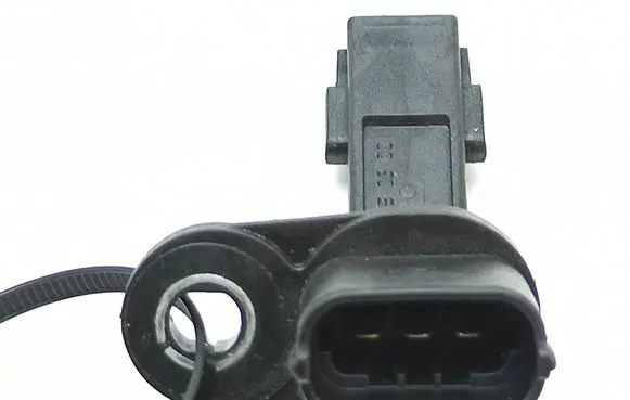 Mercedes-Benz CLA C117 X117 W117 Crankshaft position sensor A2709050600