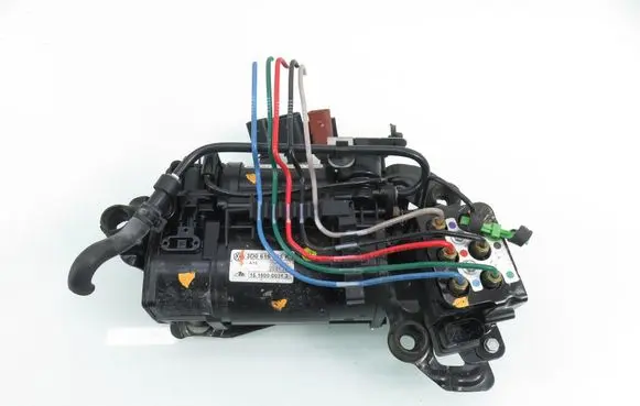 Volkswagen Phaeton Air suspension compressor/pump 15500014 3D0616005K
