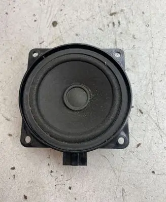 Skoda Superb B8 (3V) Front door high frequency speaker 3V0035411E