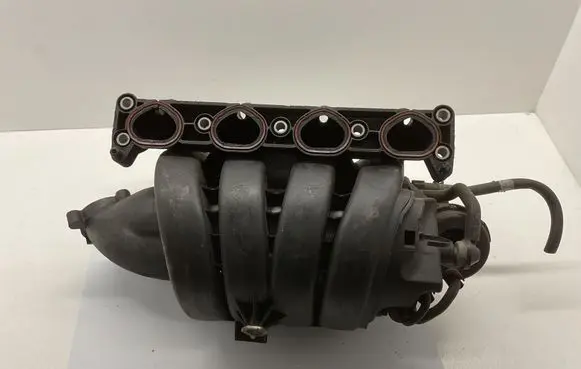 Opel Astra H Intake manifold 2900313829