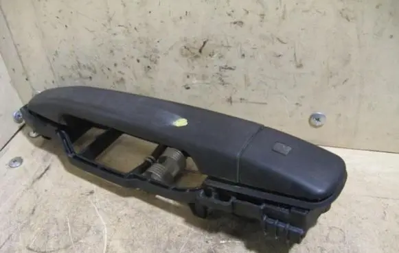 Mercedes-Benz E W210 Front door exterior handle
