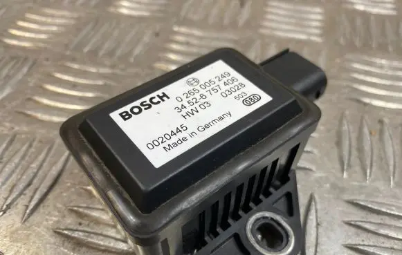 BMW 7 E65 E66 ESP acceleration yaw rate sensor 0265005249 0020445 34526757406