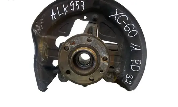 Volvo XC60 Front wheel hub