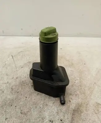 Seat Alhambra (Mk1) Power steering fluid tank/reservoir 7M3422372 YM213E773AA