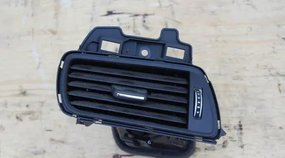 Audi A6 S6 C7 4G Dashboard side air vent grill/cover trim 4G1820901