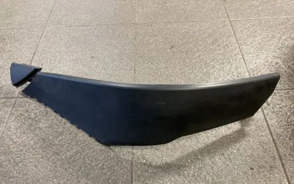 Iveco Daily 4th gen Under headlight/headlamp trim 5801354007